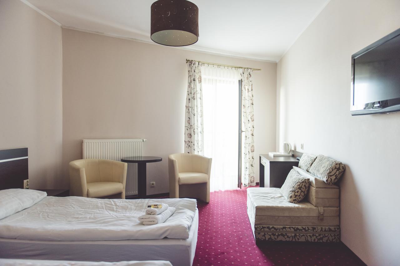 Hotel Odejewscy Chojnice Εξωτερικό φωτογραφία